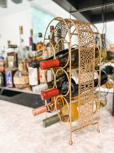 Amira Wine Stand